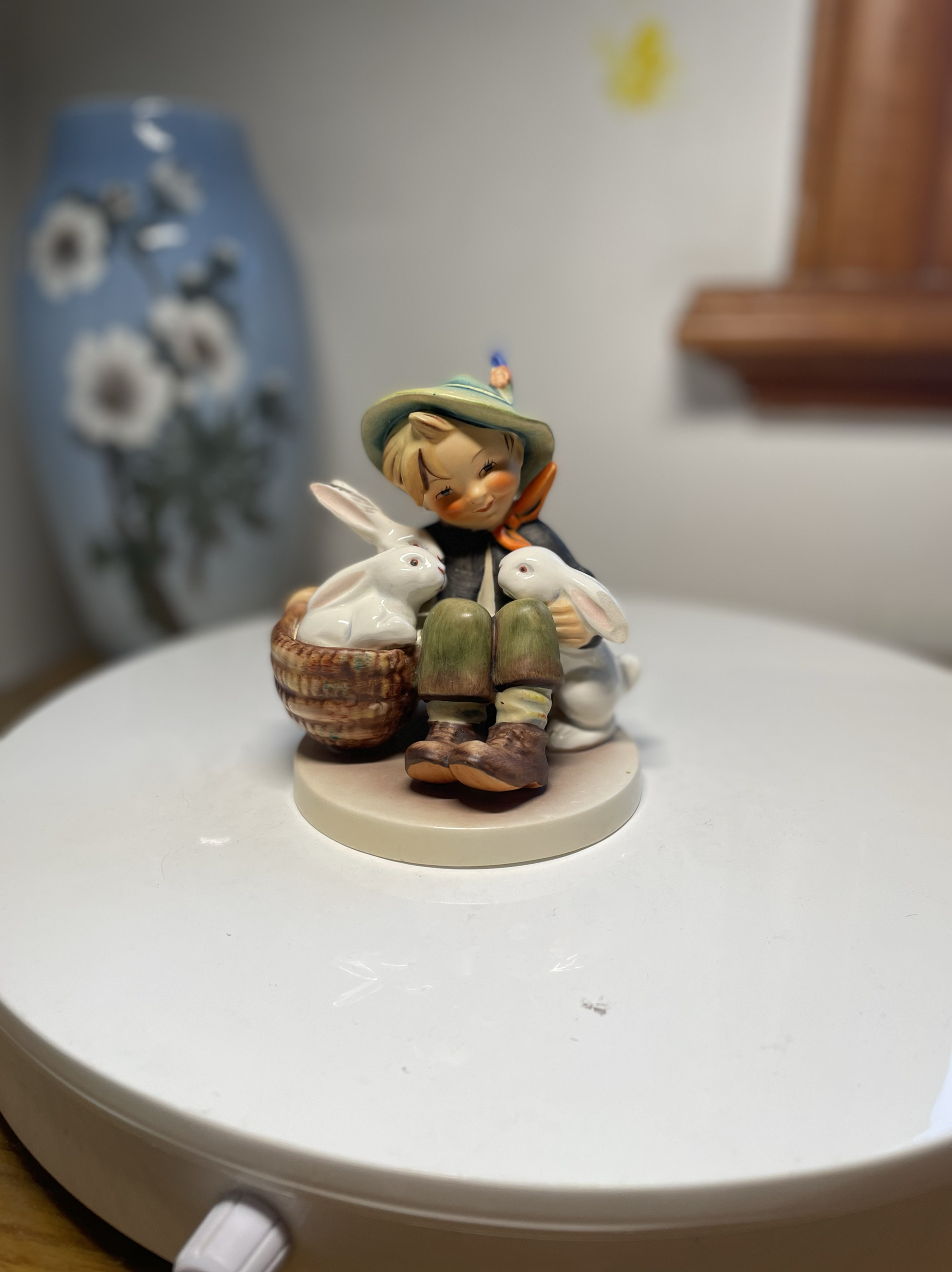 中古二手德国喜姆娃娃瓷偶hummel 瑕疵磕碰开片