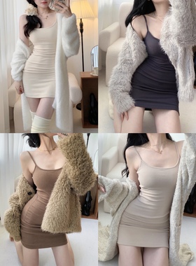 性感纯欲带胸垫磨毛吊带内搭包臀连衣裙女春夏高级感显瘦收腰短裙