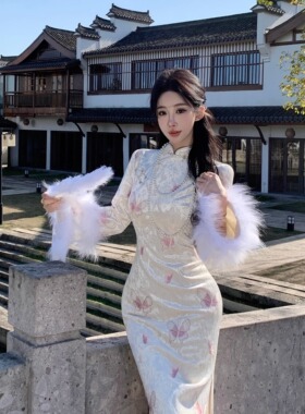 Mimo dk新中式国风高级温柔刺绣蝴蝶加绒丝绒秋冬温柔旗袍 梦玉蝶