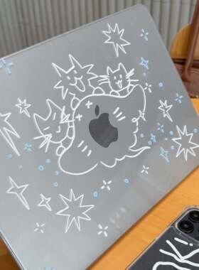 汪三岁原创「摸鱼」适用MacBook苹果笔记本保护壳2025款M4M5pro14寸16寸air13寸M1/M2/M3保护套配件
