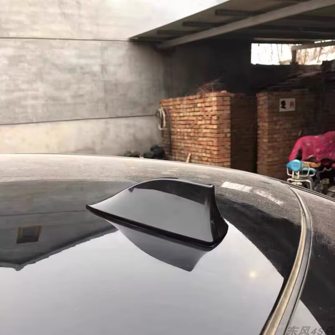 适用于JEEP吉普指南者自由侠收音鲨鱼鳍天线车顶翼改装信号顶翼