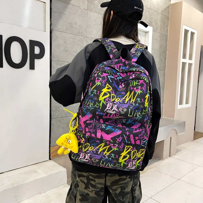 书包女初中生大容量涂鸦双肩包