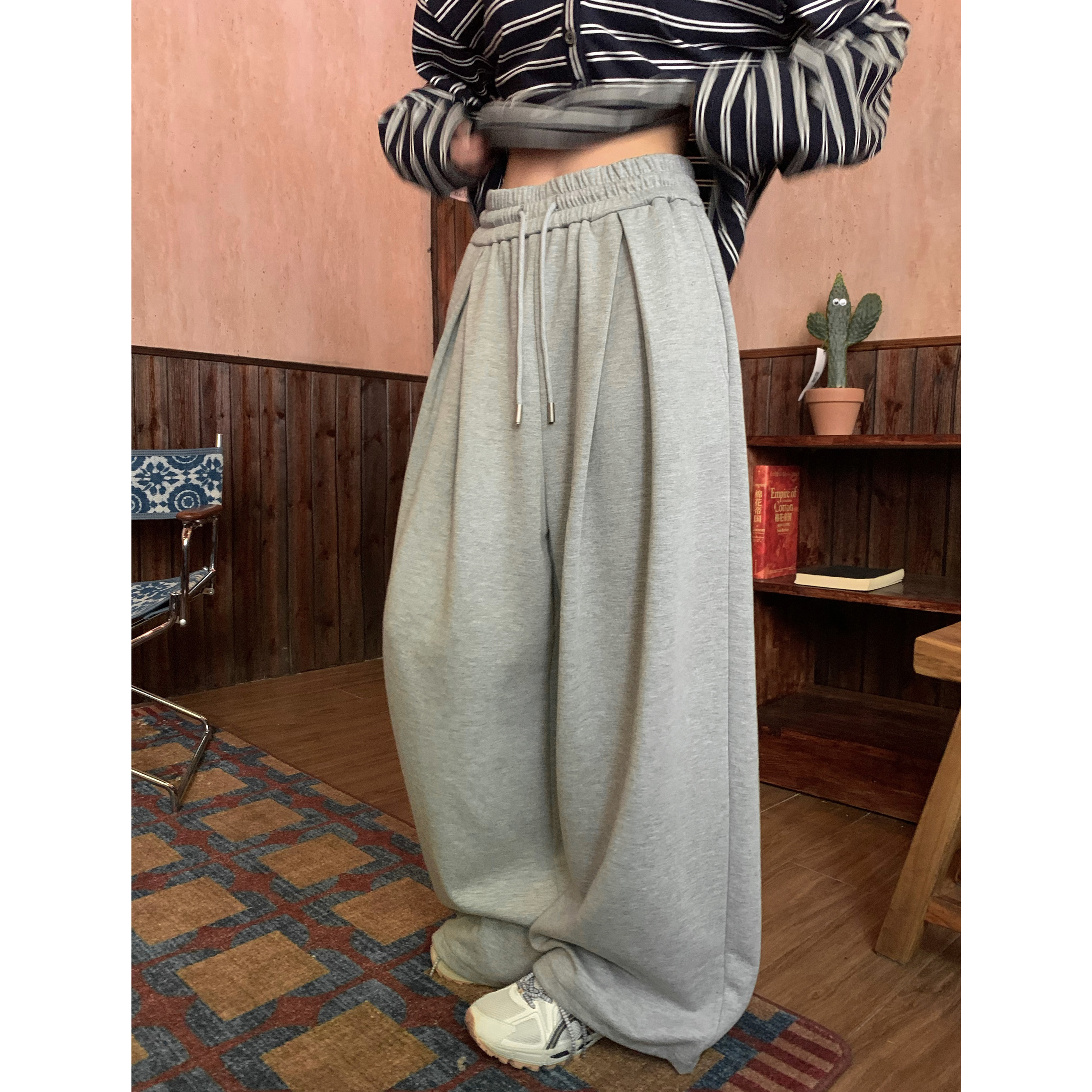 松紧腰美式休闲运动阔腿卫裤