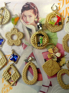 外贸新款Z46卡其土黄色仿藤编亚克力片几何爱心夸张长款耳环耳钉