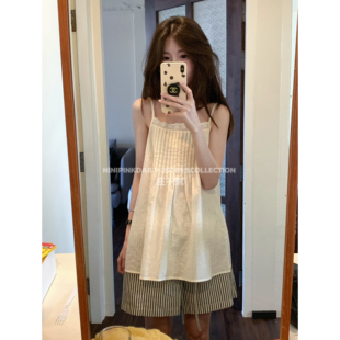 NInipink庄不腻自制 压褶钩花拼接花边吊带显瘦内搭上衣 少女心