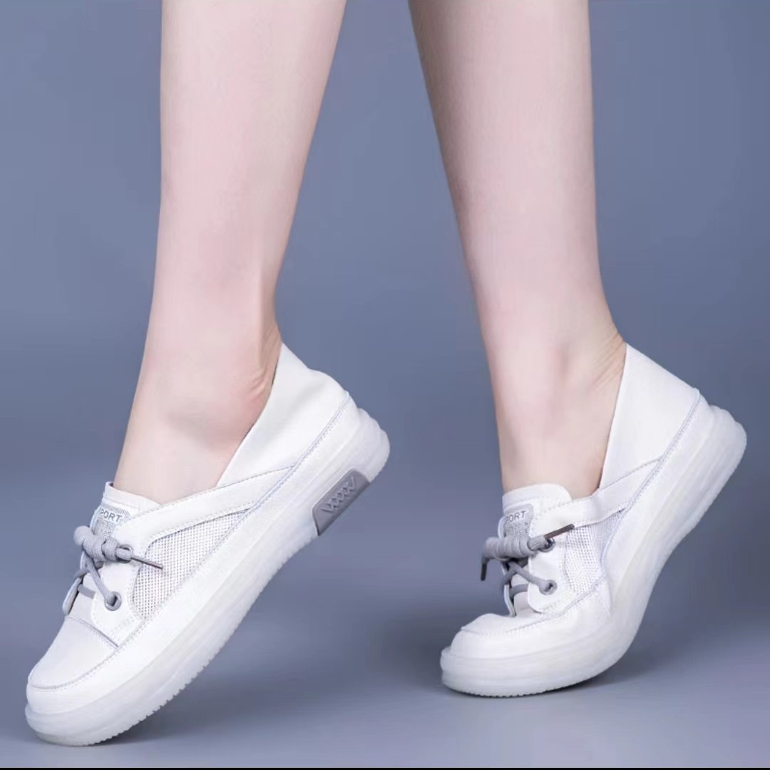 女士软底软面皮鞋不累脚小白鞋女鞋透气网面休闲2025秋款真皮软底