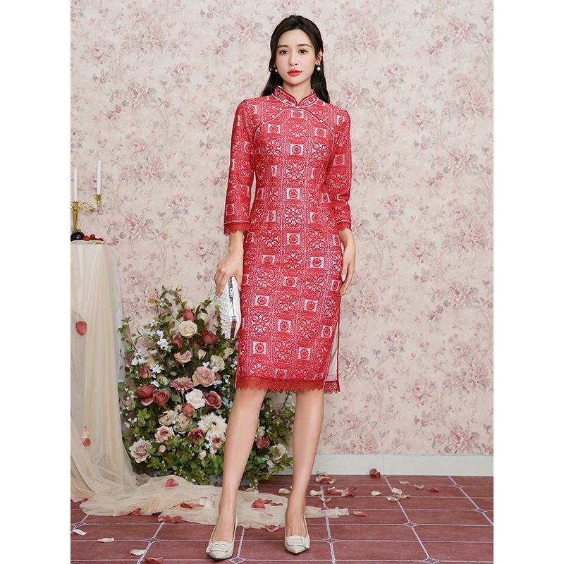 固执2022春季中长款蕾丝旗袍