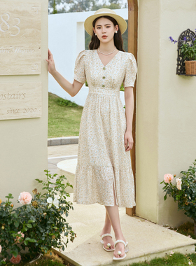 固执夏季新款气质v领短袖中长款碎花连衣裙50832LQ08133