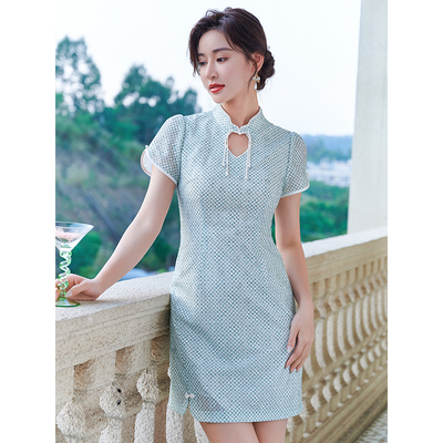 固执夏款女年新款中式短袖蕾丝格子短旗袍连衣裙40032QP08049