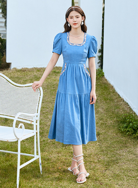 固执夏季新复古学院风方领短袖中长款连衣裙32252LQ08141