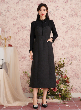 固执秋冬新款法式复古宫廷风背带裙黑色提花带口袋吊带连衣裙女