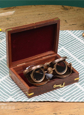 手持望远镜复古怀旧风装饰摆件
