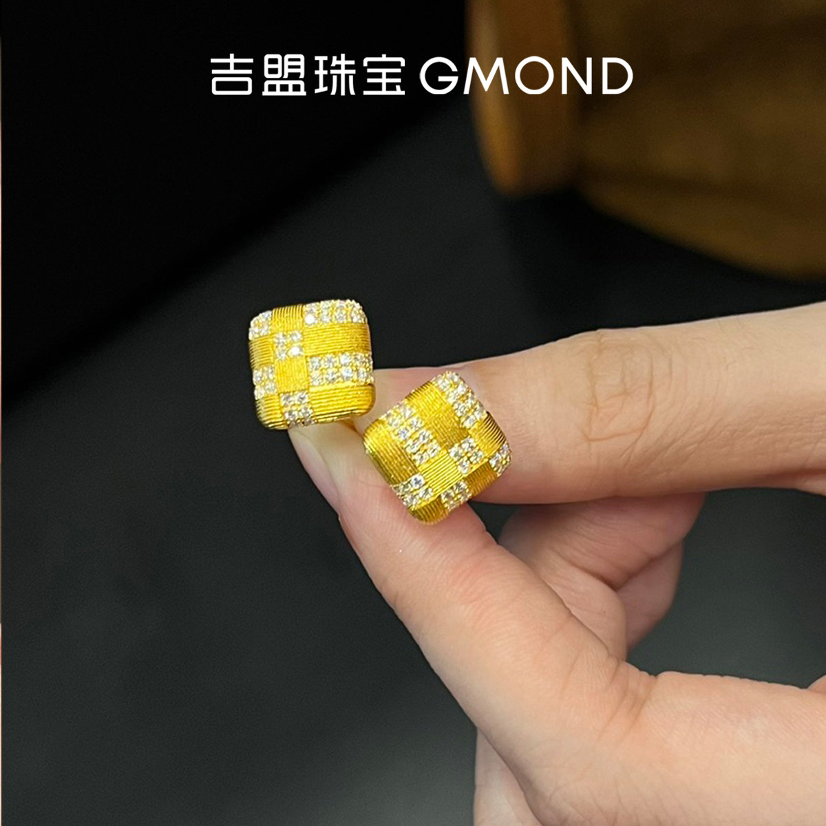 吉盟珠宝999足金点钻耳钉送女友黄金耳饰超酷魔方时尚个性ins风