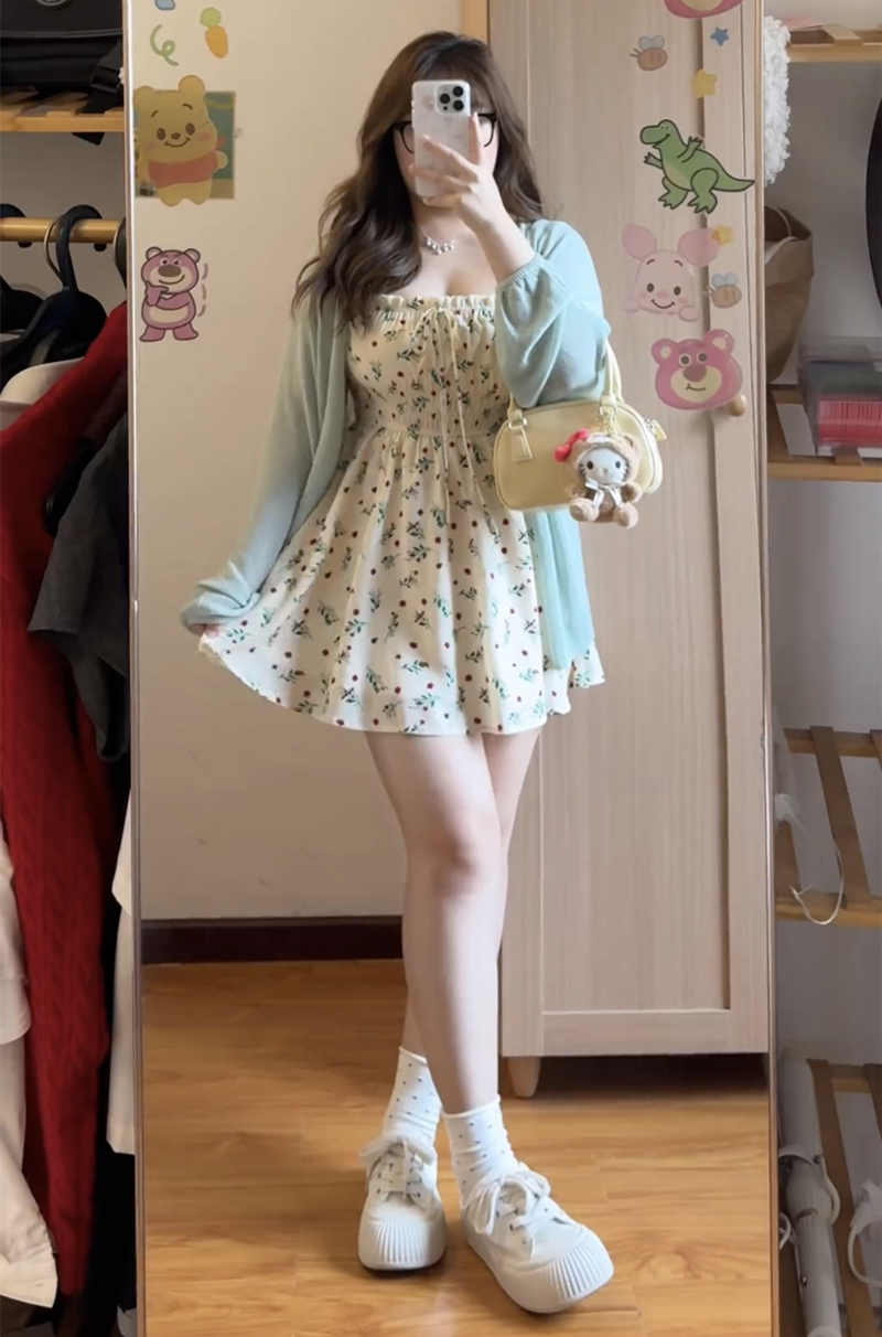 微胖MM纯欲高级感碎花吊带连衣裙