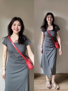 显瘦收腰气质针织包臀裙 微胖MM辣妹灰色正肩圆领连衣裙女辣妹修身