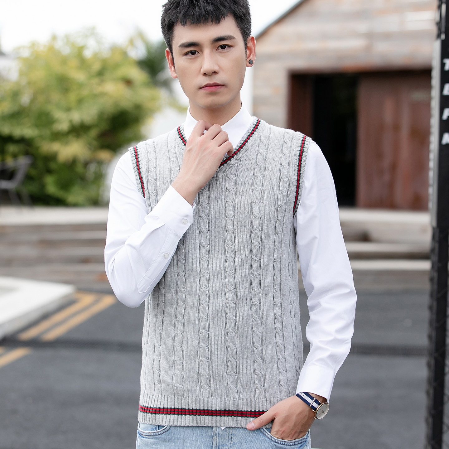 针织毛衣背心男秋冬季韩版无袖马甲毛衫V领套头时尚撞色打底线衣