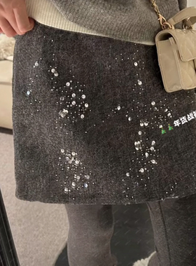 韩系重工设计秋冬香风气质呢显瘦亮片重工设计款高腰显瘦短裙