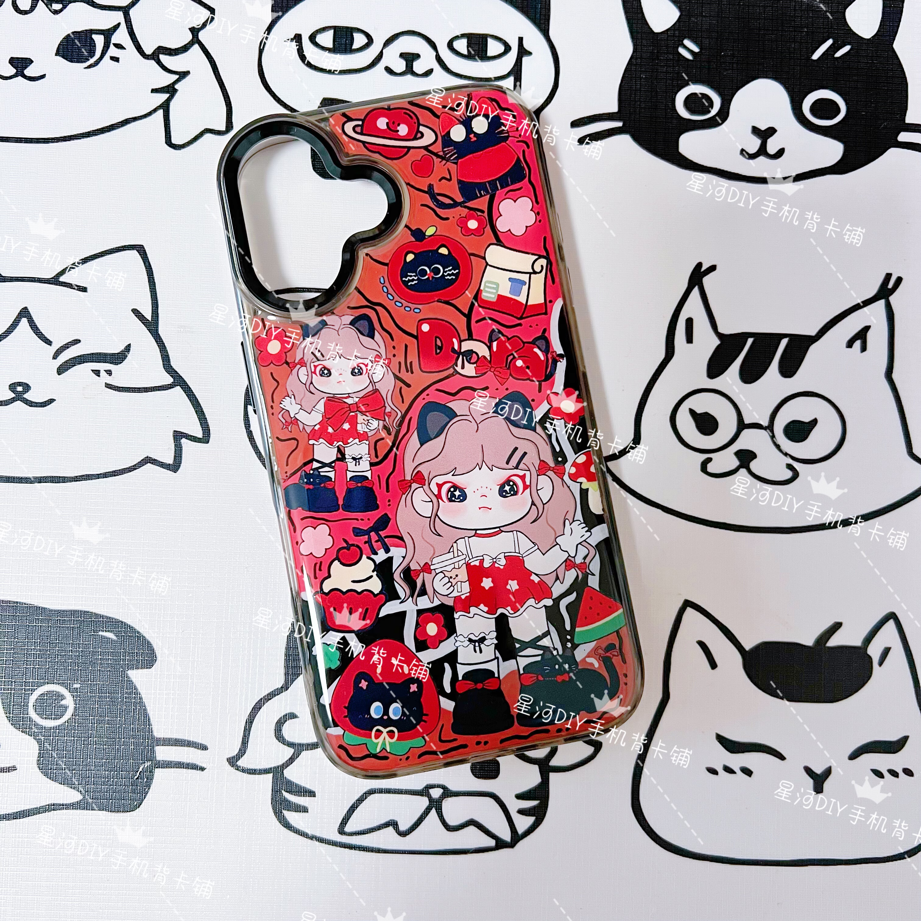 现货苹果16朵拉dora黑红滴胶手机壳可定制原创泡泡玛特