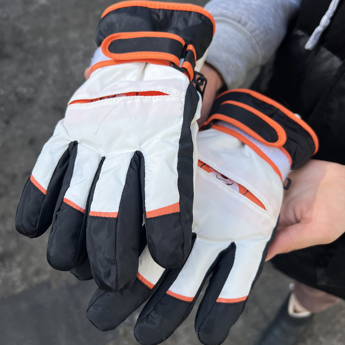 冬季加绒加厚滑雪手套保暖手套儿童户外手套,户外/登山/野营/旅行用品,滑雪手套,淘宝优惠券,粉丝福利购,淘宝优惠卷