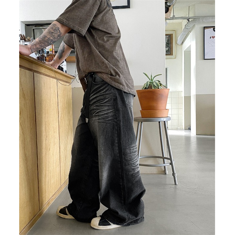 韩国男装褶皱纹理感重工牛仔裤