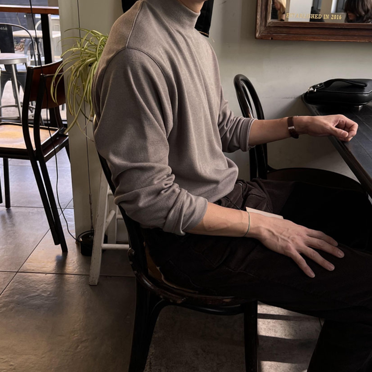 韩国男装半高领秋冬保暖针织衫