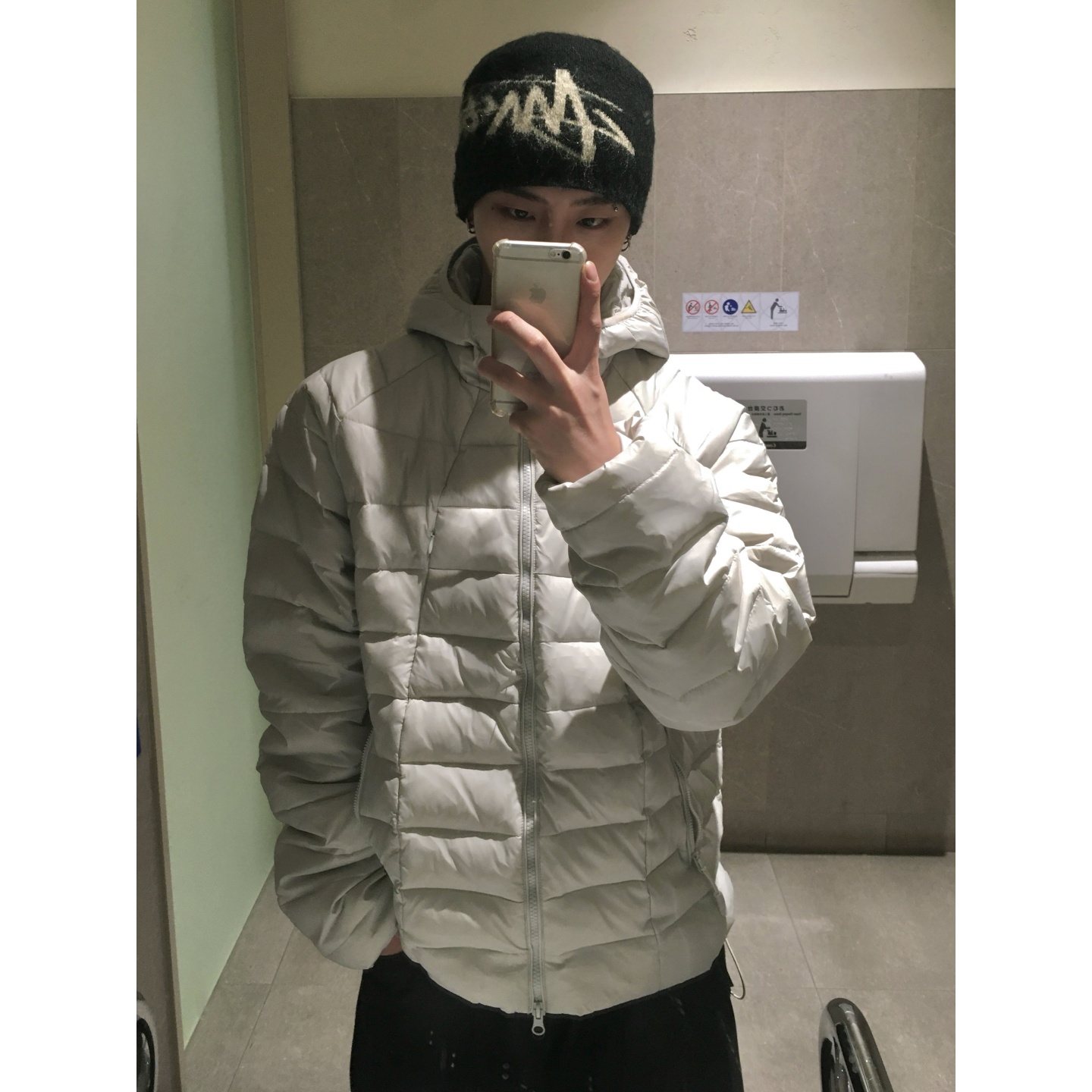 韩国男装弧形切割排骨纹理羽绒服