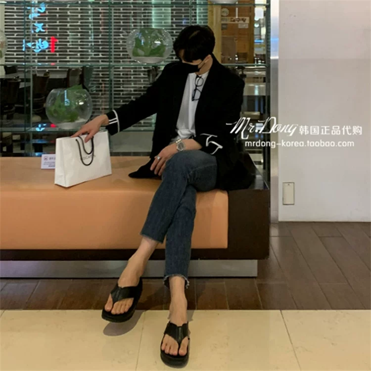 Кожа? Actually: Goods, woven flip flops, beach sandals, slippers, Korean style