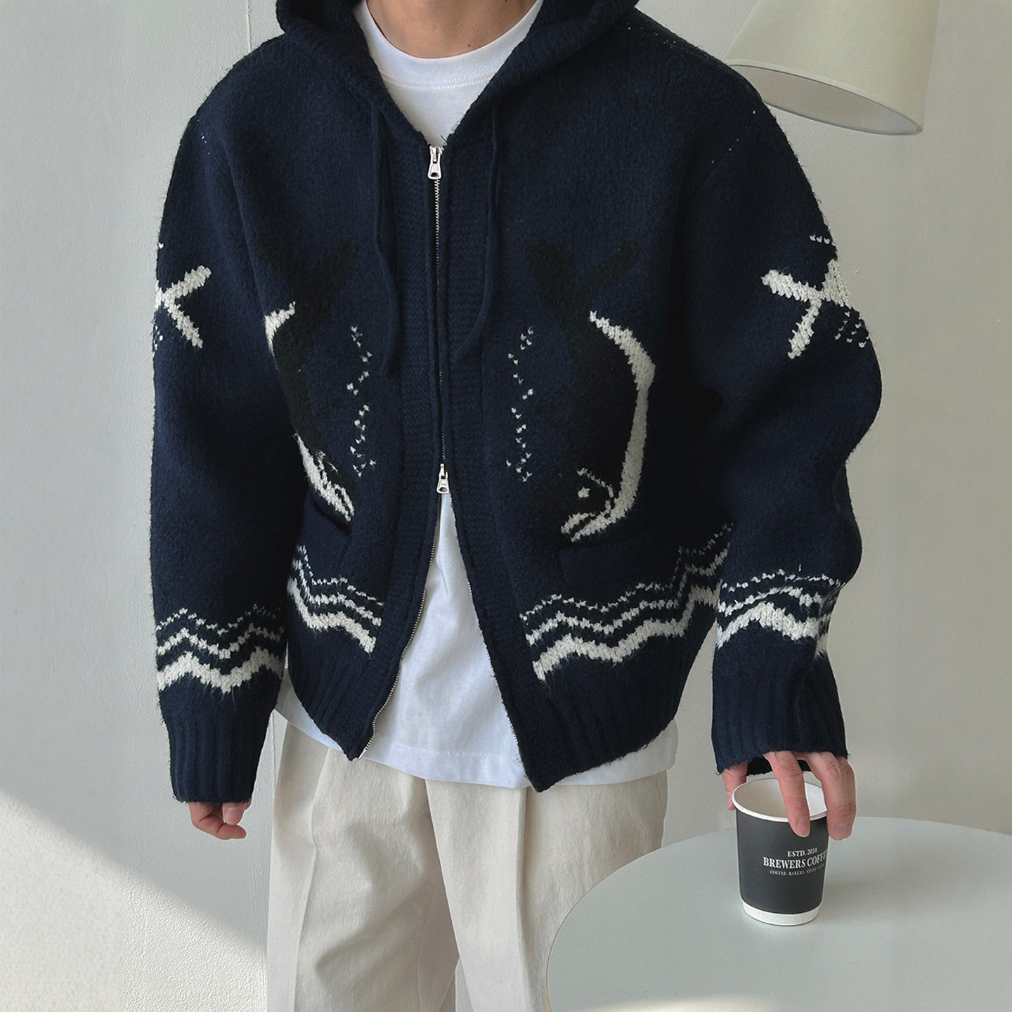 韩国男装鲸鱼提花连帽针织开衫