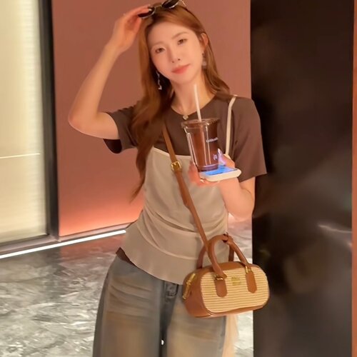 涤纶套头圆领假两件短袖T恤女