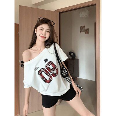 2026夏季新款美式学院印花辣妹斜肩短袖T恤女休闲宽松显瘦上衣女