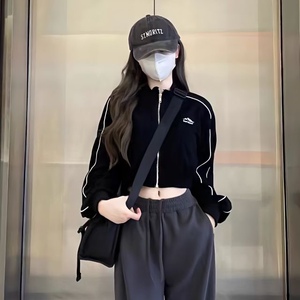 美式辣妹休闲运动小个子外套女秋季宽松显瘦复古黑色短款开衫上衣
