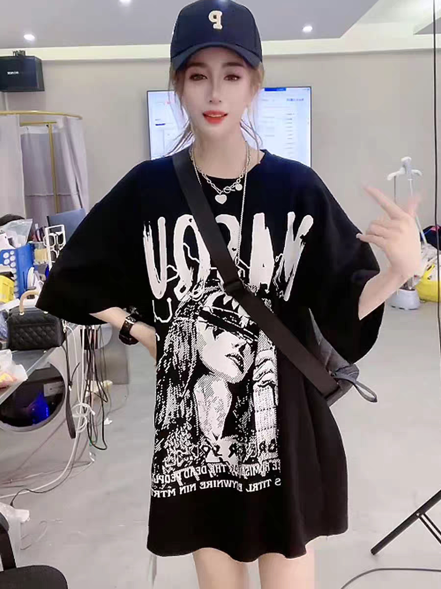 美式潮大板圆领t恤炸街女装夏季短袖中长款美女印花半袖上衣时尚