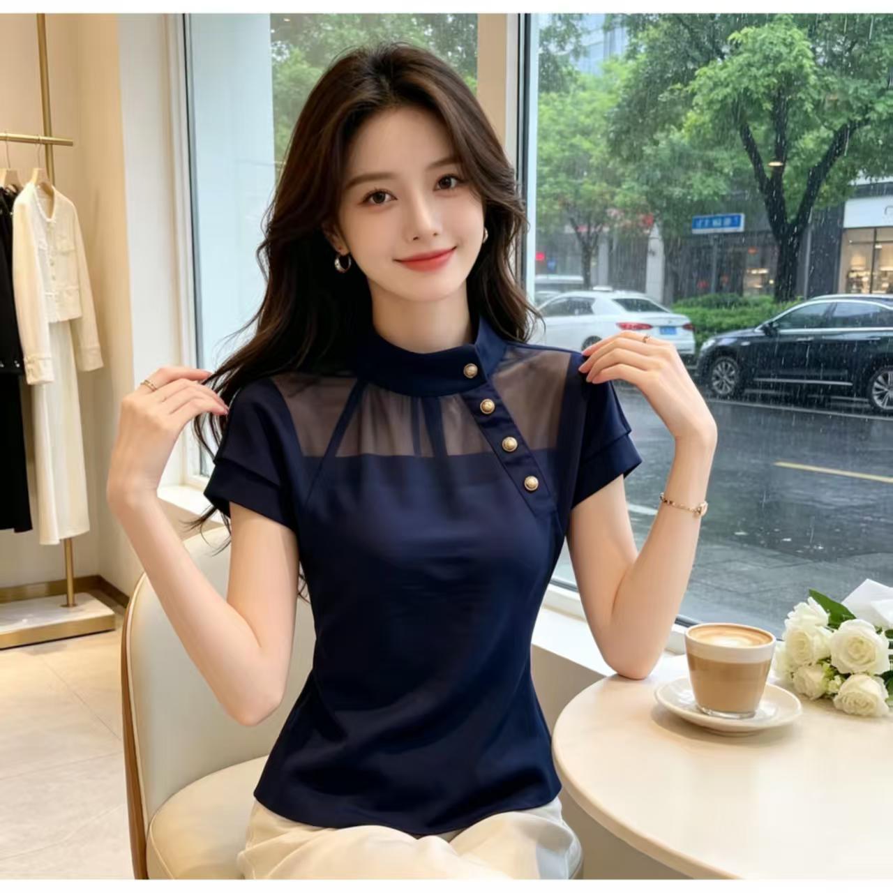 2026新款流行V领妈妈款质感打底正肩短袖T恤女上衣休闲衬衫外套图片