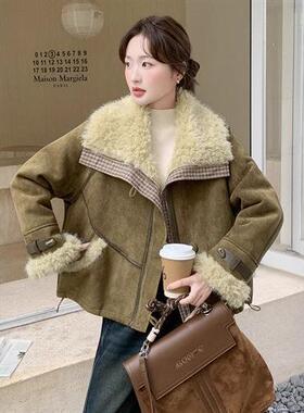 绿色羔毛翻领围羊b192-666脖仿皮毛一体女冬装羊新个子加厚羔毛短
