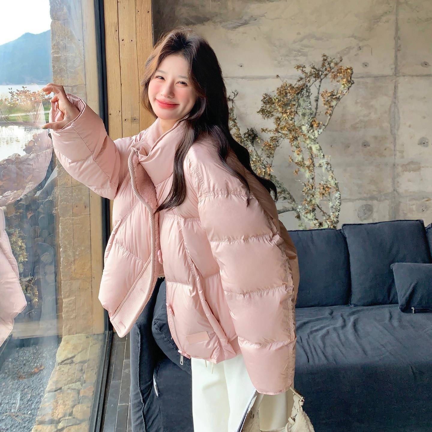 甜0美粉色立领短羽绒服女款2025冬季款小个新子C012-8569白鸭绒面