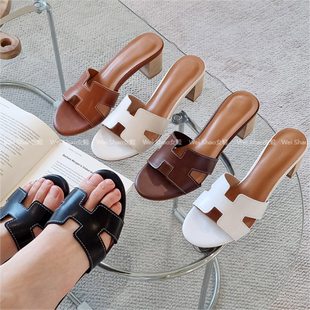 韩国东大门代购夏季新款显瘦H带真皮牛皮粗跟外穿露趾凉拖鞋