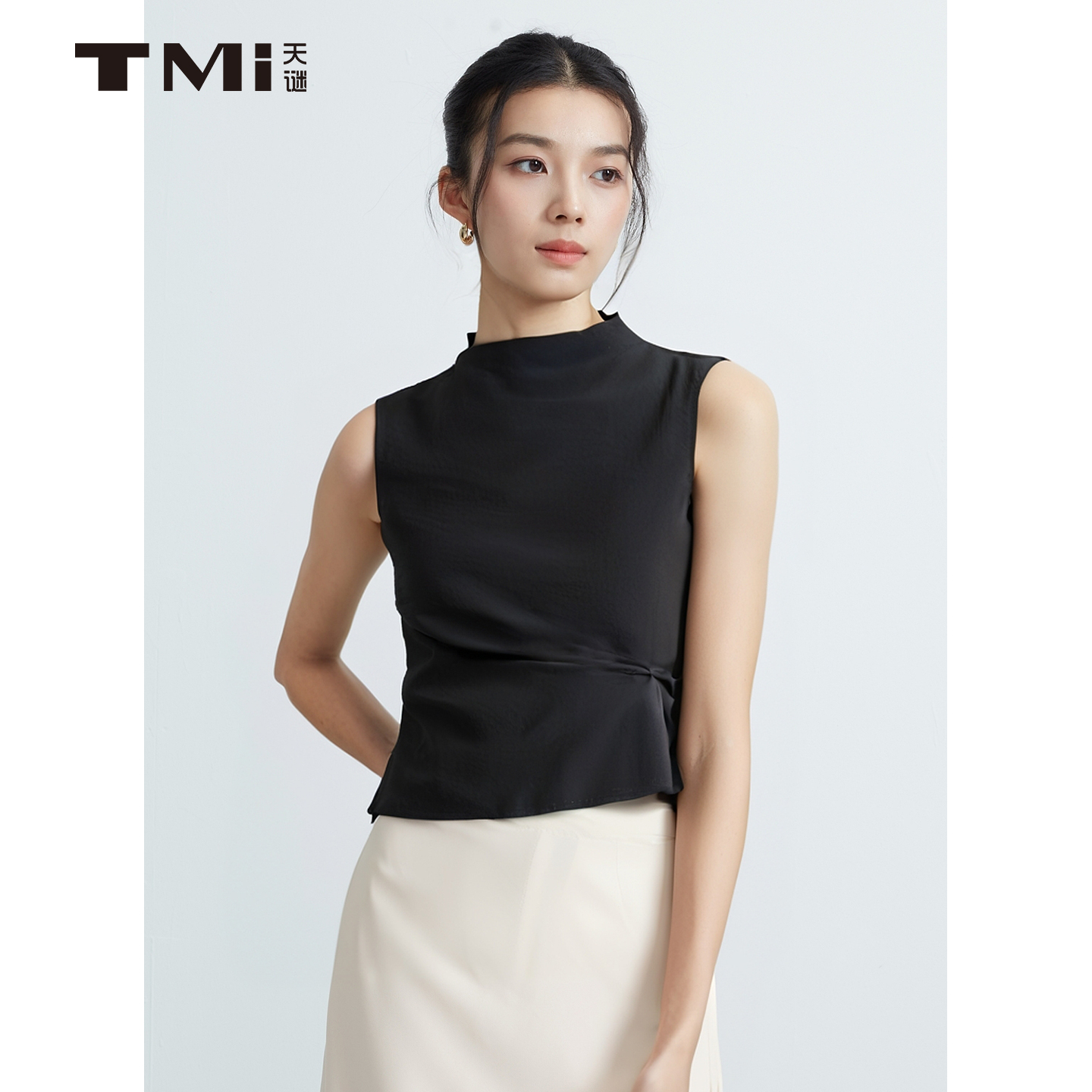 天谜抽褶时尚半高领小衫