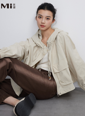 天谜休闲宽松外套连帽宽松工装防风上衣2025春季女装TMi251015