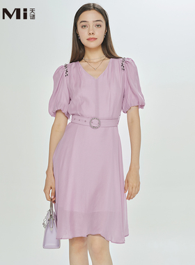 天谜连衣裙V领钉珠淑女优雅紫色百褶长裙2024夏季女装TMi232174