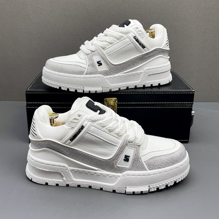 欧洲站潮牌痞帅男鞋2025秋季新款水钻时尚板鞋厚底百搭运动休闲鞋