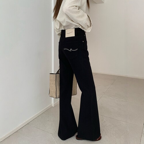 BEKISS贝斯官方旗舰店微喇裤7809