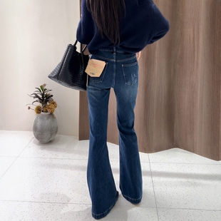 BEKISS贝斯7731加绒微喇牛仔裤女冬新款喇叭裤高腰加厚刺绣拖地裤