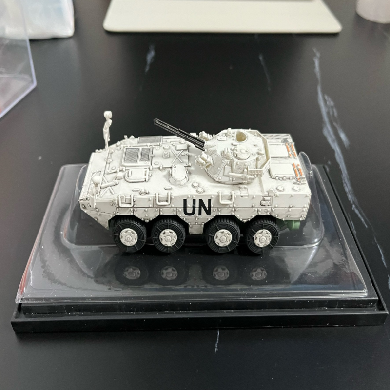 威龙63050 中国陆军ZBL 09式步兵战车 09轮式步战车 汽车模型有