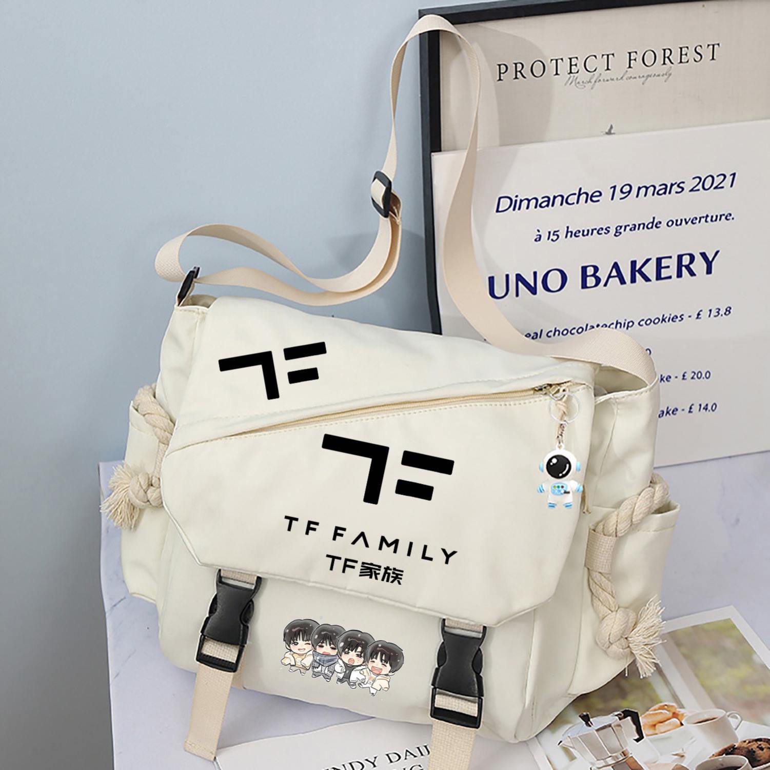 TF家族张桂源杨博文应援周边单肩斜挎包陈奕恒大容量学生帆布背包