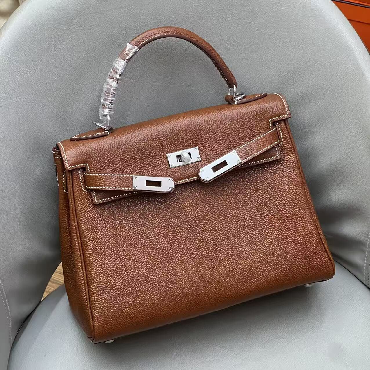 2025新款福宝马鞍牛皮手提单肩斜跨凯莉包,箱包皮具/热销女包/男包,通用款女包,淘宝优惠券,粉丝福利购,淘宝优惠卷