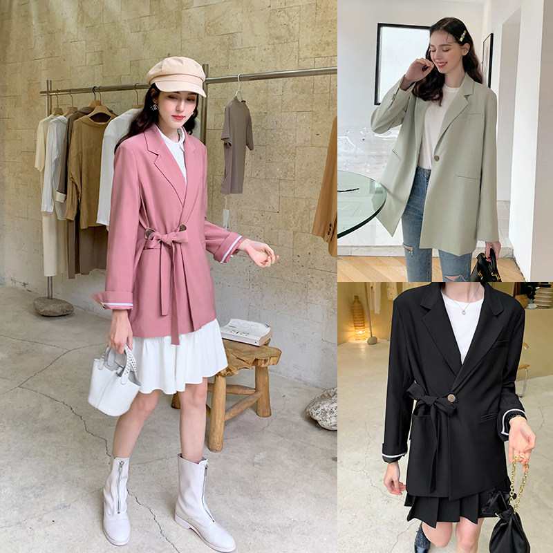 毛菇小象粉色西装外套2020夏季新款女设计感小众韩版气质宽松上衣