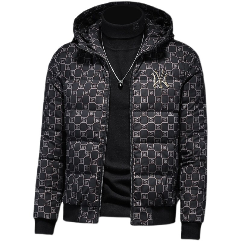 2024 겨울 새로운 유럽 역 ??수 놓은 다운 재킷 남자의 대형 후드 재킷 인쇄 두꺼운 유행 짧은 스타일