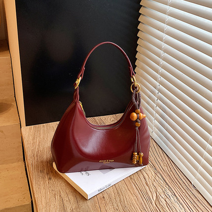 高级感红色hobo包女轻奢单肩包通勤斜挎包