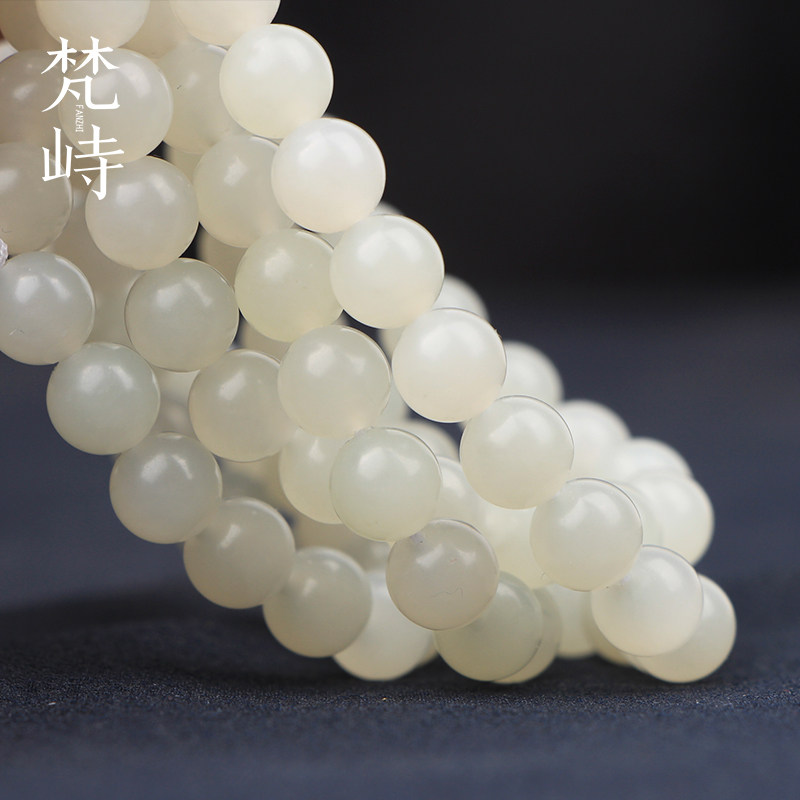 和田玉且末料梵峙项链