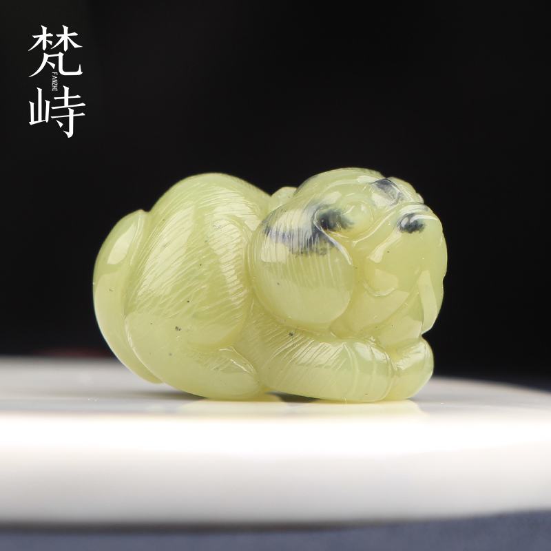 梵峙和田玉黄玉十二生肖小狗挂件吊送证书俏色手工雕刻